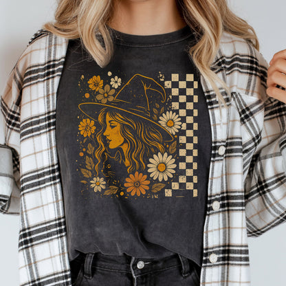 Boho Floral Witch Graphic Tee – Vintage Halloween T-Shirt with Cat & Daisies
